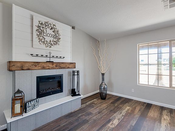 2nd image of 18308 E Sunnydale Dr
