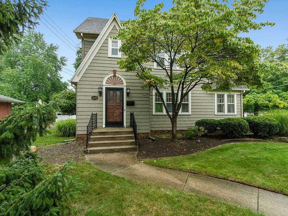 1st image of 1036 Northwood St NE