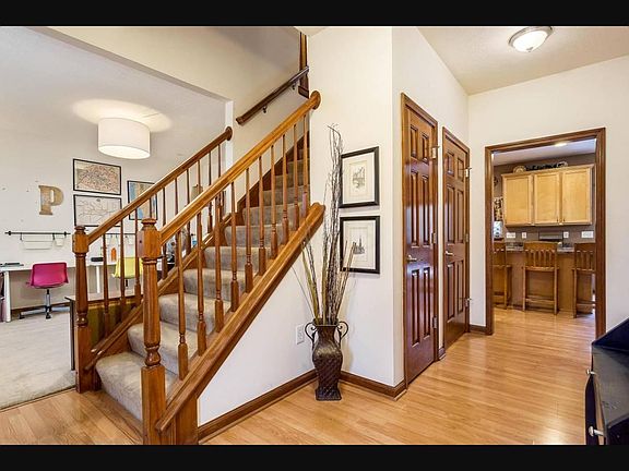 3rd image of 9660 Mission Dr
