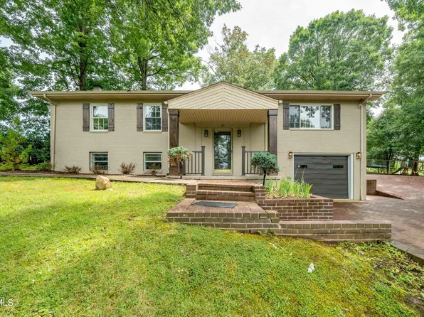 804 Liberty Dr, Kingsport, TN 37663