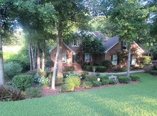 201 Sunningdale Ct, Lexington, SC 29072