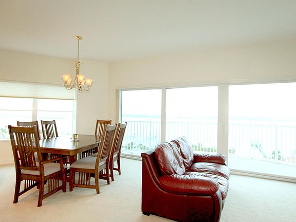 4th image of 2 Oceans West Blvd APT 1103