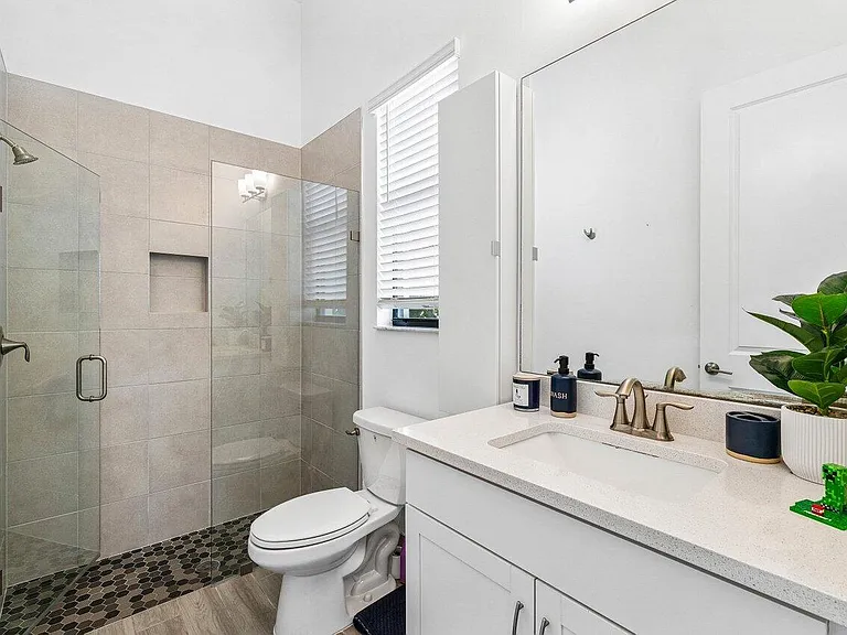 8795 Grand Prix Ln — Photo 23