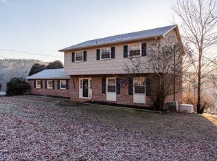 134 Ridgewood Pl, Marion, VA 24354