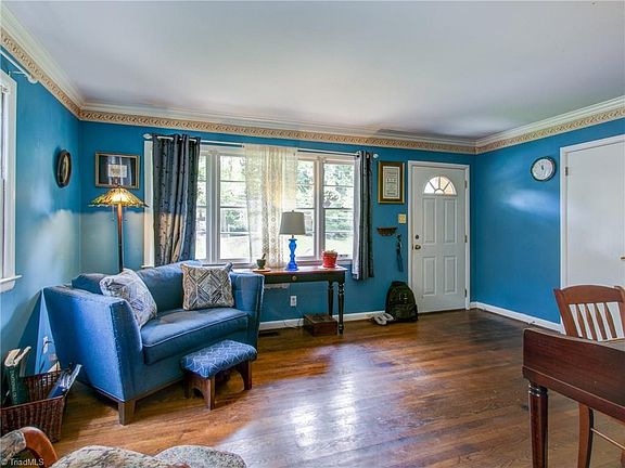 4th image of 2805 Wynnewood Dr