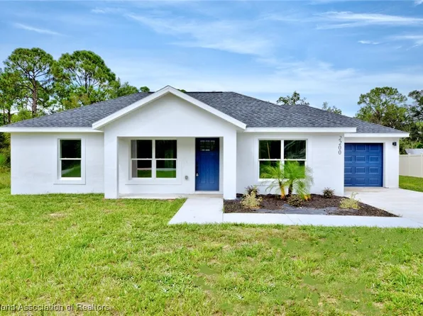 2200 W Longbottom Rd, Avon Park, FL 33825