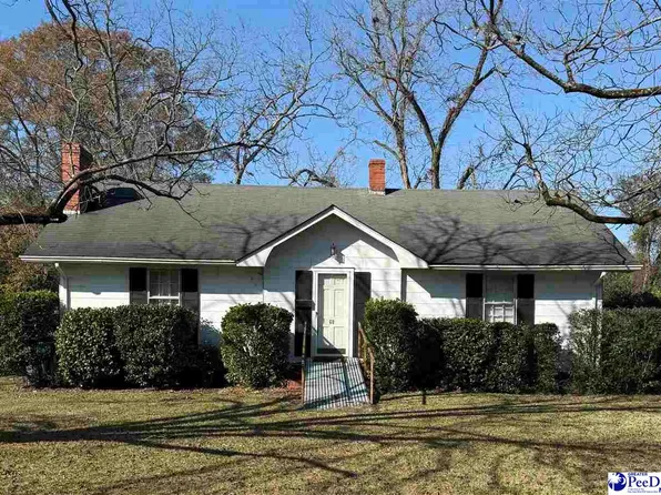 68 Victory Dr, Cheraw, SC 29520