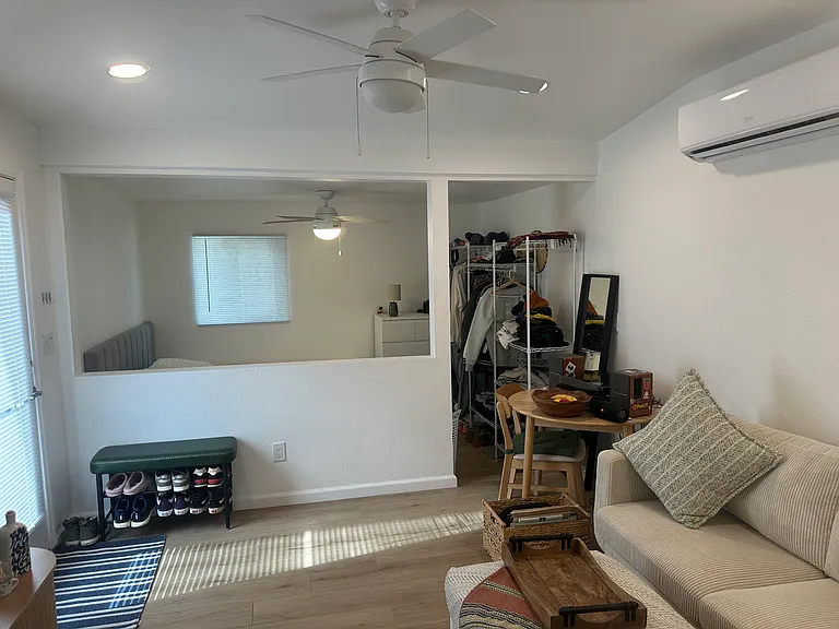 2958-68 Reynard Way #2960 — Photo 9