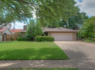 5017 Bryce Ave, Fort Worth, TX 76107
