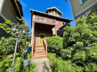 71 NE Graham St, Portland, OR 97212