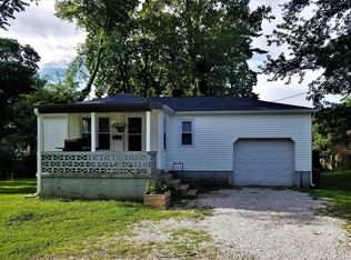 911 Maxwell Ave, Washington, IN 47501