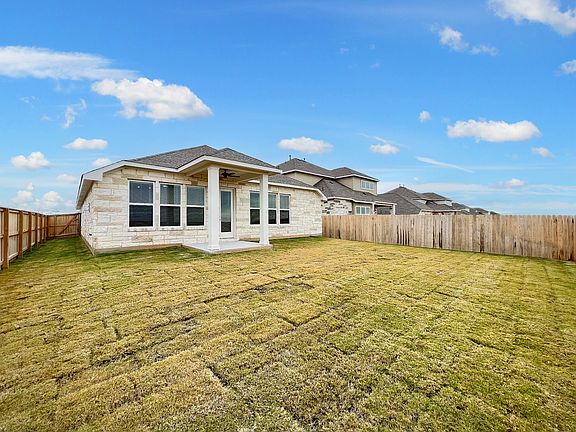 2nd image of 4342 Frankfurt Ln