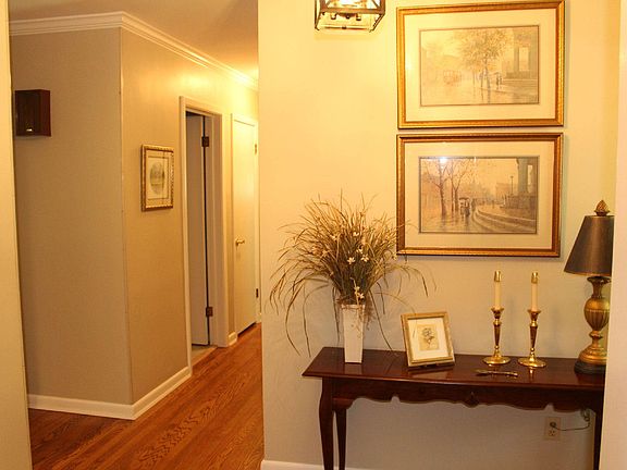 Crown Molding Throughout!