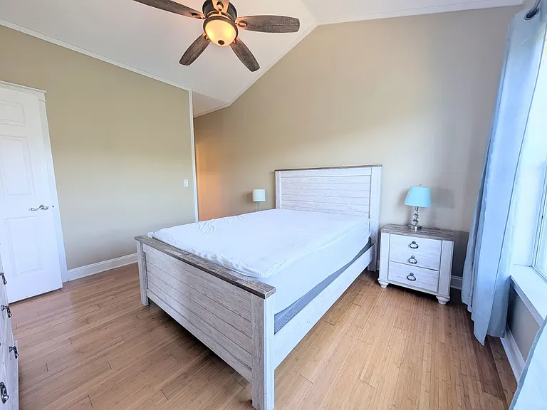 3947 Gladiola Ct #304 — Photo 21