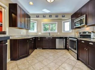 3 Rollins Ct, Cambridge, MA 02139
