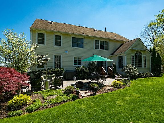 Enjoy the Flagstone patio
