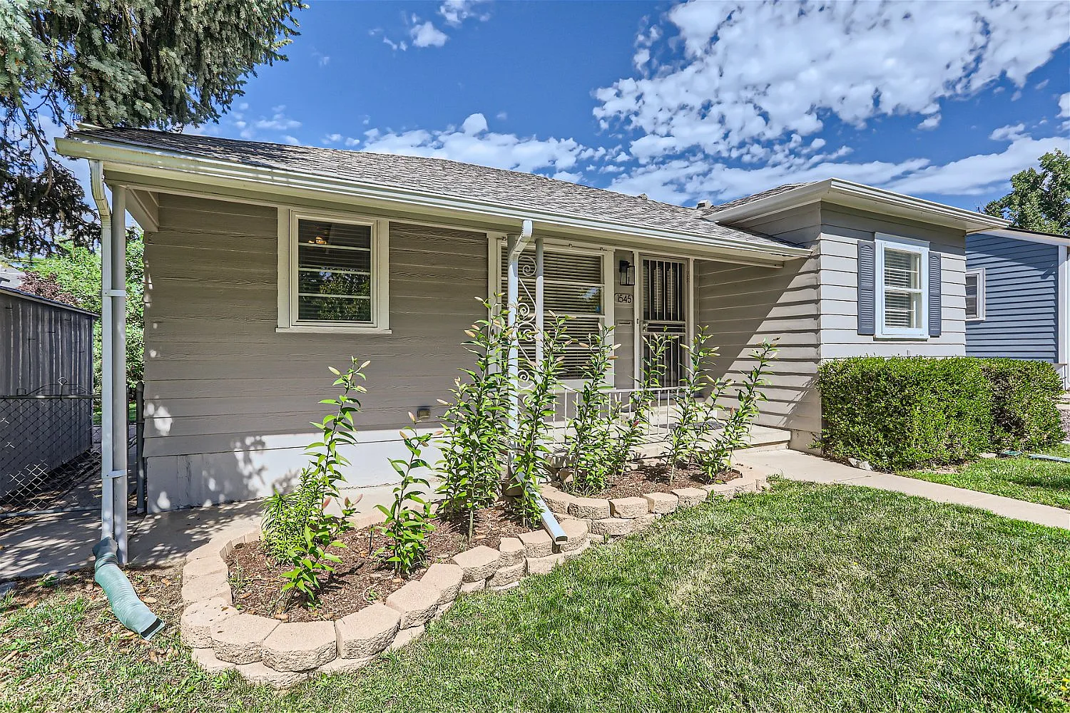 1545 S Steele Street — Photo 3