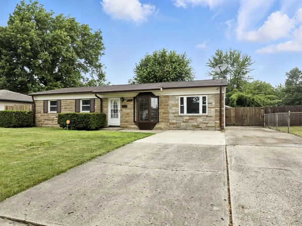 7902 E Renfrew Dr, Indianapolis, IN 46226