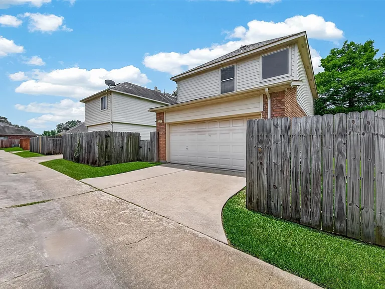 15903 Timber Chase Dr — Photo 39