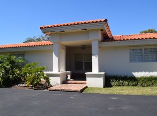 9220 SW 71st Ave, Pinecrest, FL 33156