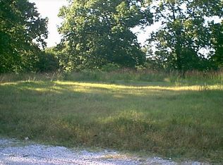 24704 Dogwood Ln, Grove, OK 74344