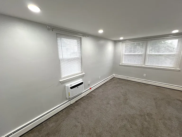 316 E Cheltenham Ave #2 — Photo 1