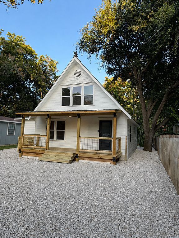 306 Placid Cove Dr - Property Image