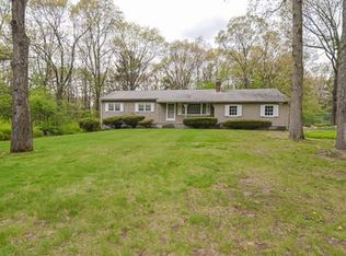25 Whippletree Rd, Chelmsford, MA 01824