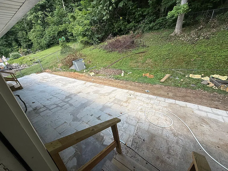 1201 Eastbrook Dr — Photo 33