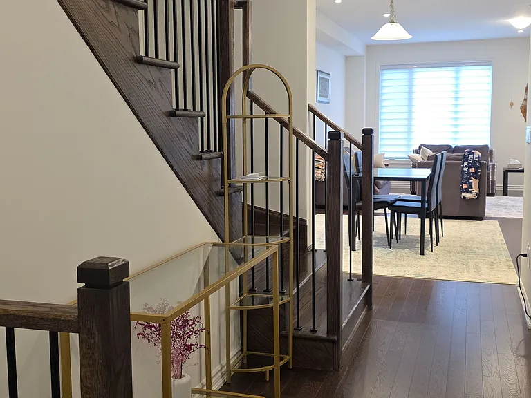 67 Laing Dr — Photo 7