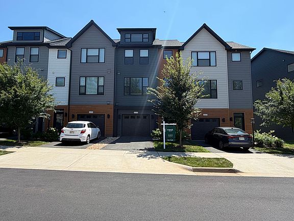 2nd image of 3155 Horizon Rd