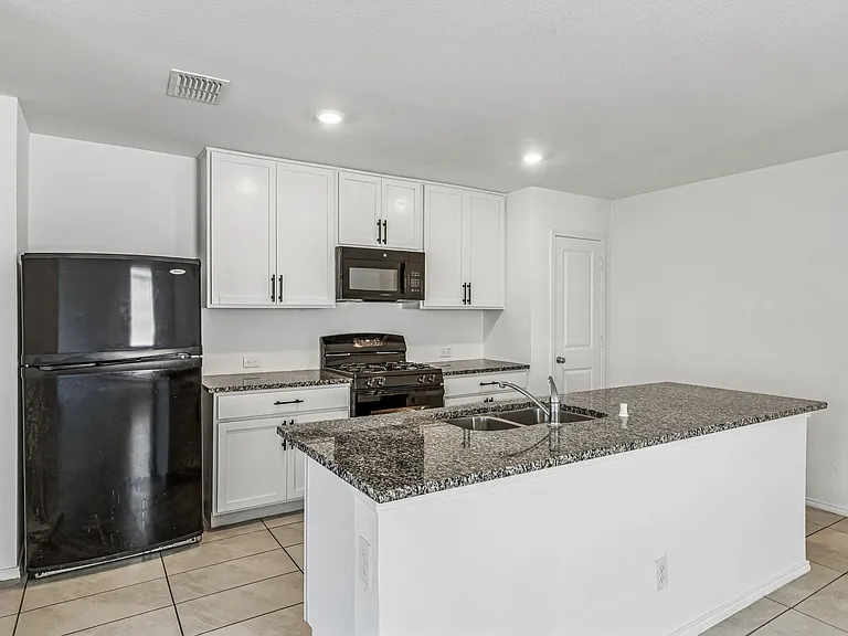 1631 Rosy Finch Dr — Photo 2