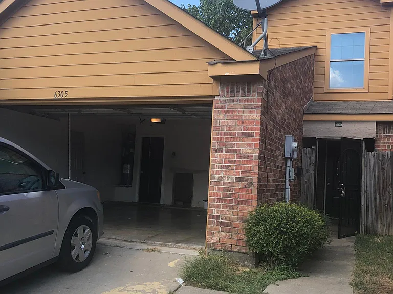 6310 Benavides Dr — Photo 4