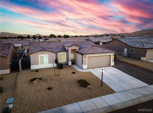 2732 E Estrella Vis, Kingman, AZ 86409