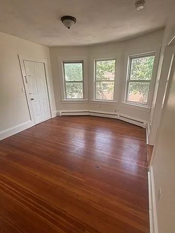 27 Salem St #2L — Photo 4