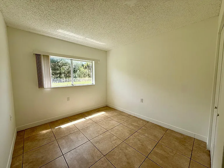 1239 N Benoist Farms Rd #110 — Photo 6