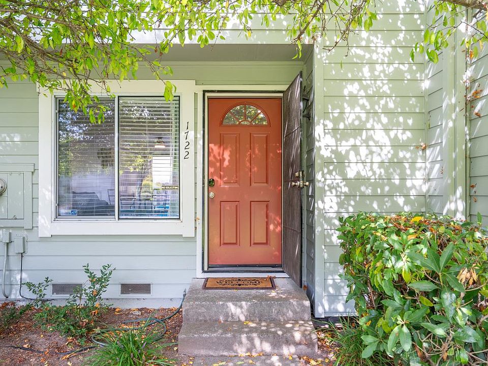 1st image of 1722 Oldfield Way