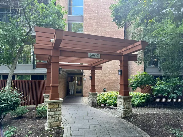 5900 Oakwood Dr APT 4G, Lisle, IL 60532