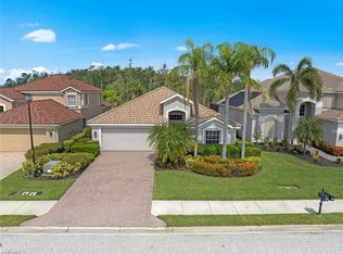 9154 Shadow Glen Way, Fort Myers, FL 33913
