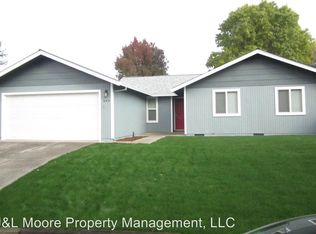 643 Malabar Dr, Central Point, OR 97502