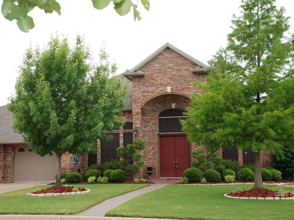 1st image of 2302 Teal Pl W