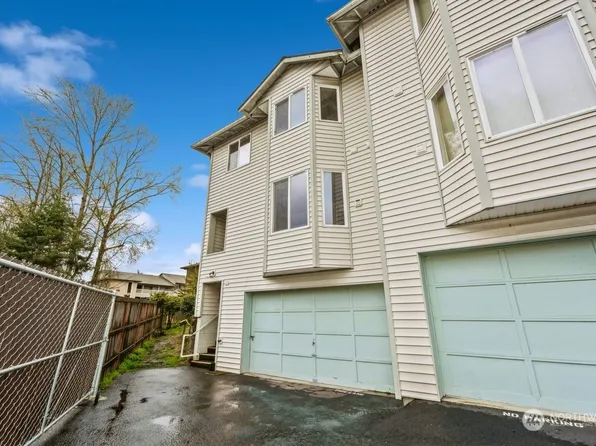 10 E Casino Road #B10, Everett, WA 98208