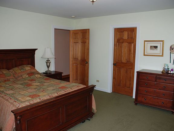 5th image of 1125 Donegal Ct