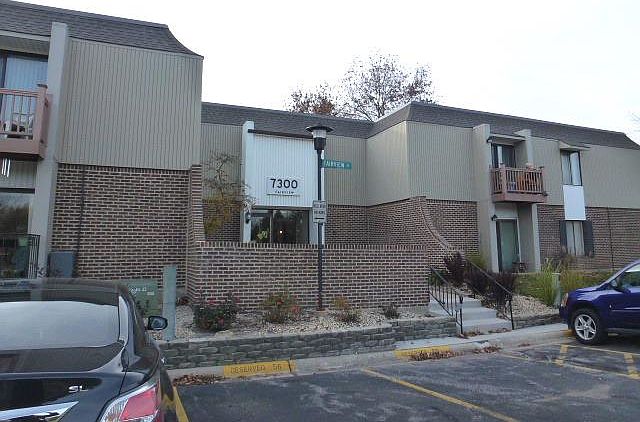 1st image of 7300 Fairview Ave APT 204