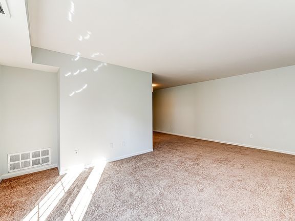 4th image of 420 N Armistead St APT 103