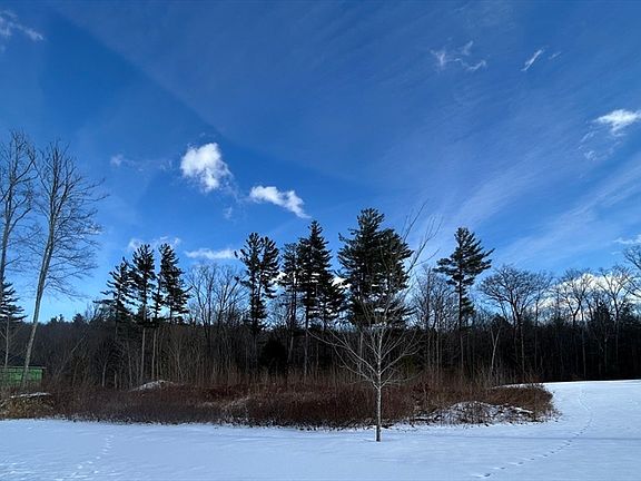 3rd image of 7 Quigley Rd