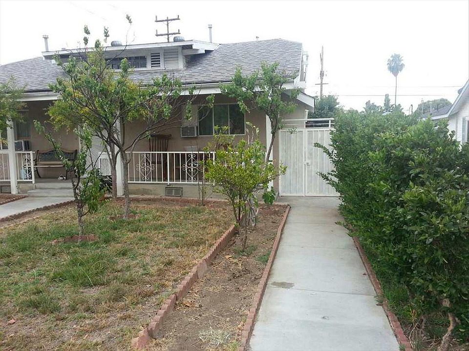 1st image of 400 W Lexington Dr