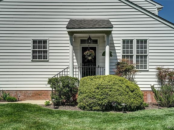 3rd image of 10357 Colony Bee Pl