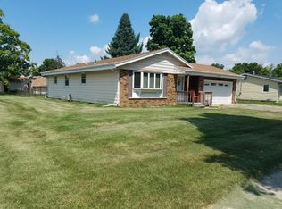 417 W Washington St, Delavan, WI 53115