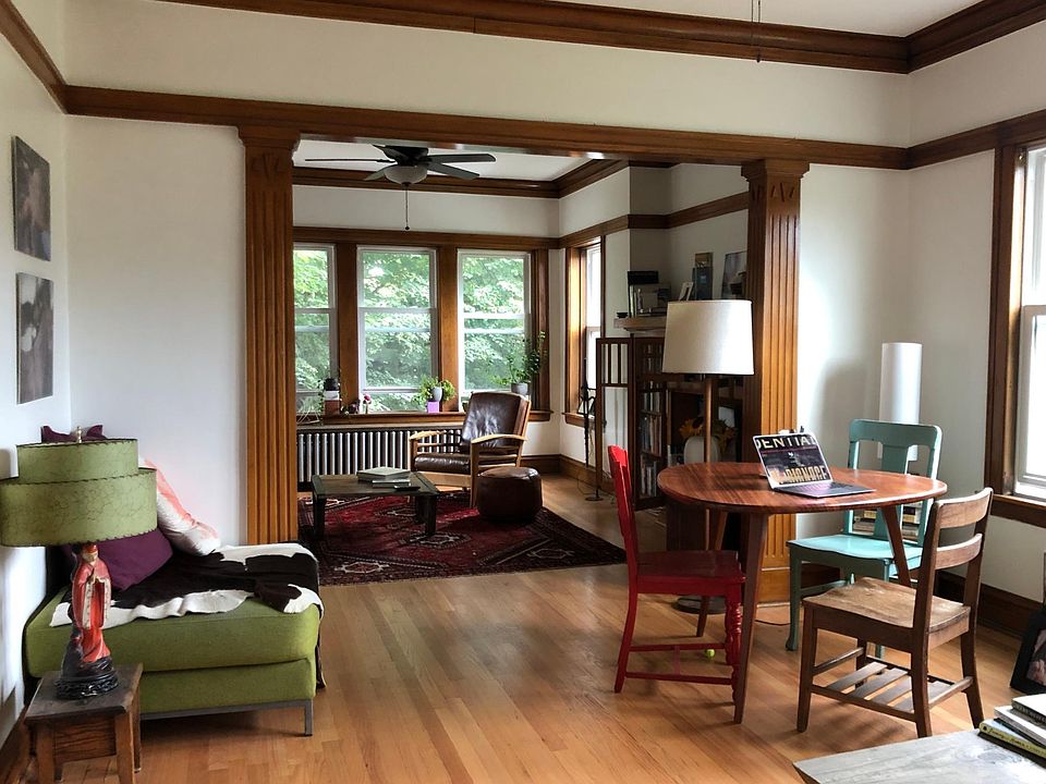 1st image of 2243 N Hoyne Ave #2